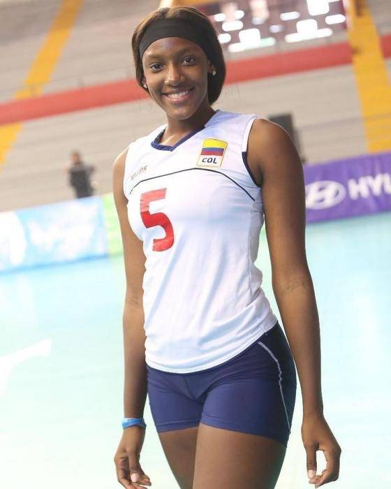 Kara Şimşek Vodafone Sultanlar Ligi'nde. Kolombiyalı yıldız açıklandı 6